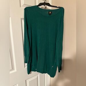 JM Collection Women’s Long Green Sweater - Large